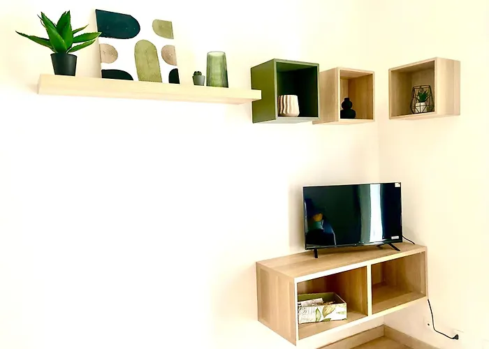 Casa Carlotta A Appartamento *